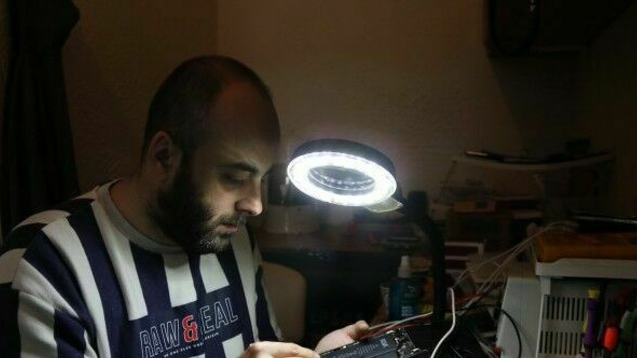 Talebe yetişmek için geç saatlere kadar çalışıyorlar