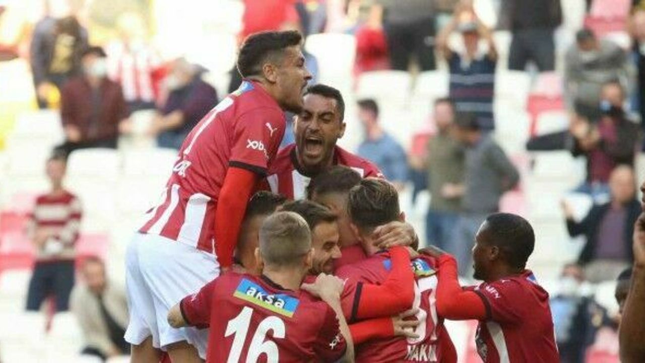 Sivasspor sahasındaki yenilmezlik serisini 5’e çıkartmak istiyor