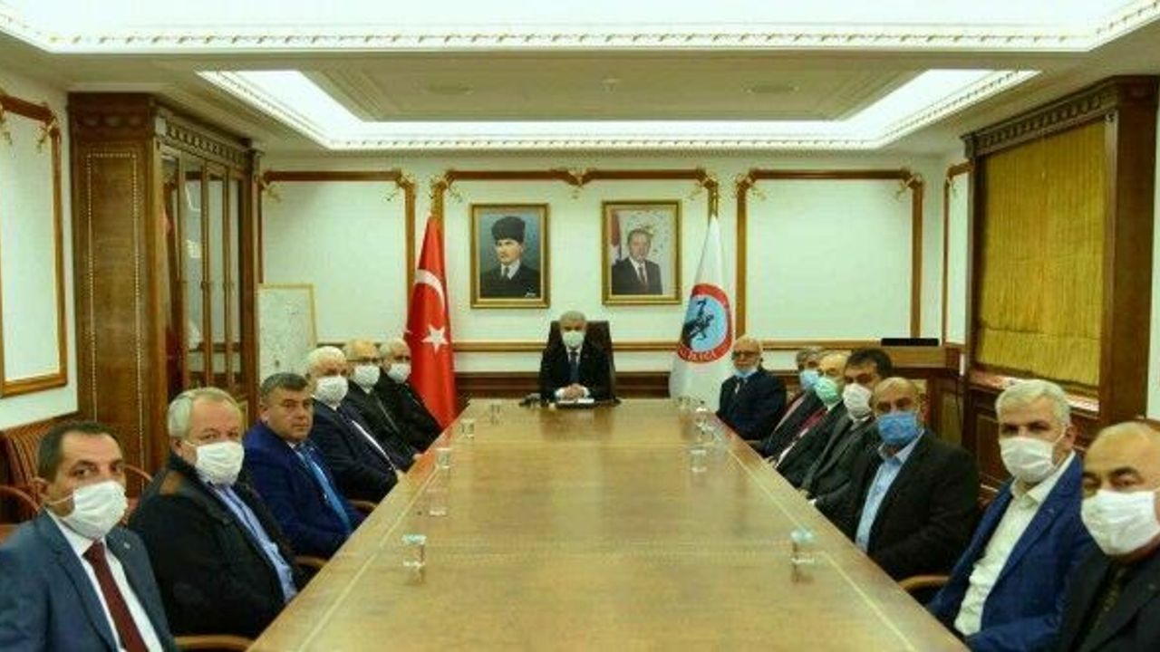 "Muhtar yerel demokrasinin en önemli yapı taşıdır"
