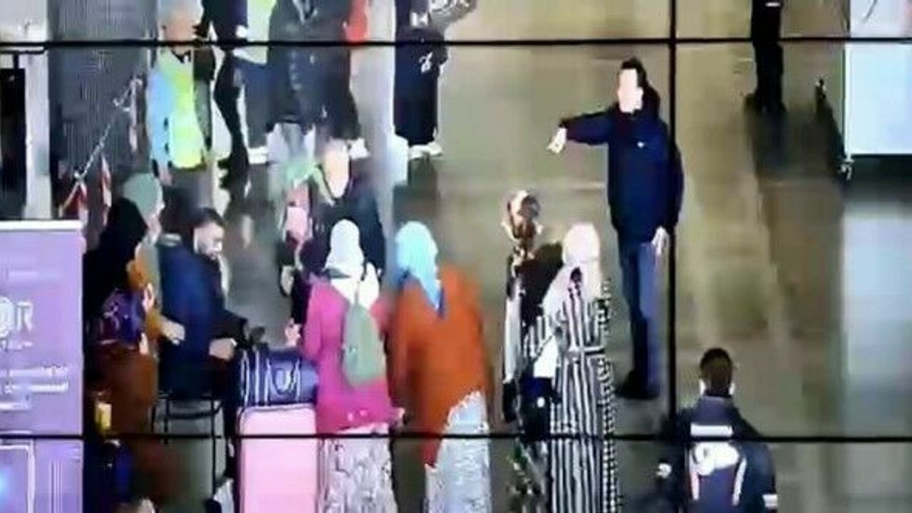Soluk borusuna yemek takılan depremzedeyi ‘Heimlich’ manevrası kurtardı