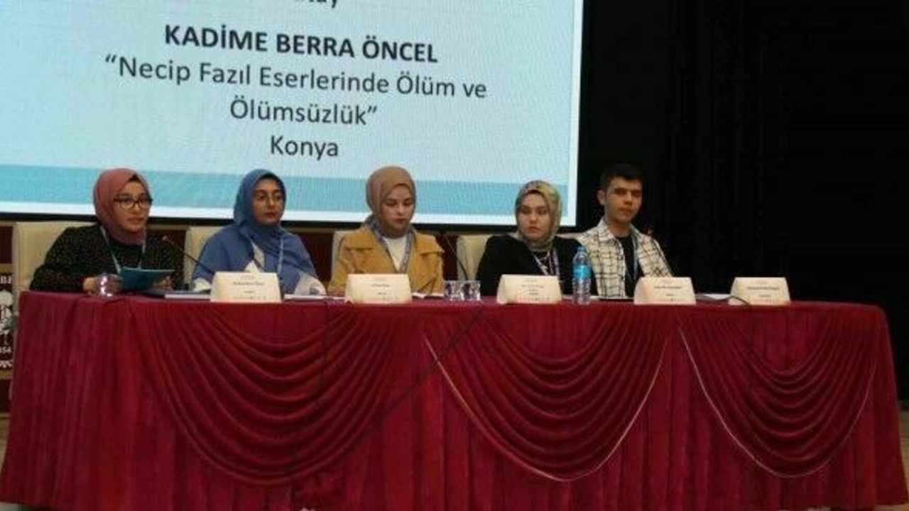 Akşehir’de Necip Fazıl Kısakürek vefatının 40. yıl dönümünde anıldı