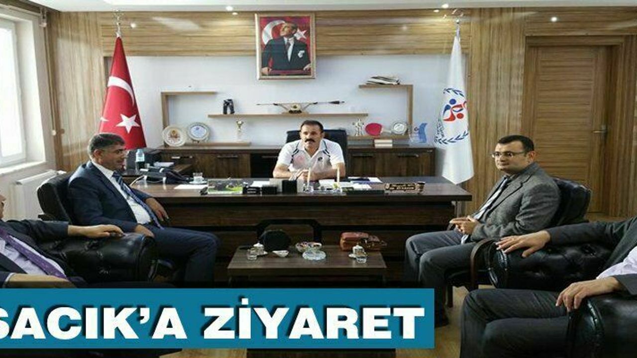 Cihannüma Derneği Karaman Şubesi Yönetim Kurulu Gençlik ve Spor İl Müdürü Hayati Kısacık ı makamında ziyaret etti.
