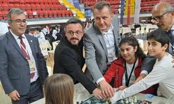 Karaman’da okul sporları satranç grup müsabakaları başladı