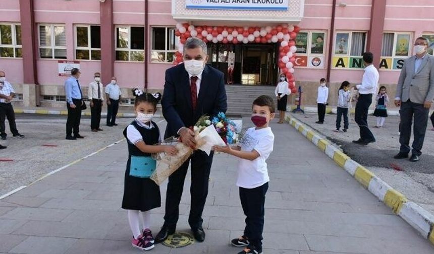 Okullar Açıldı