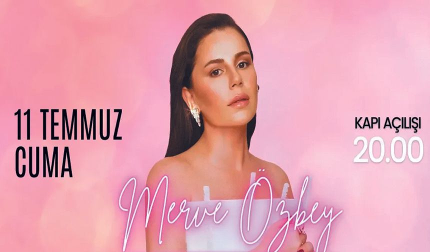 Merve Özbey Grand Hotel’de