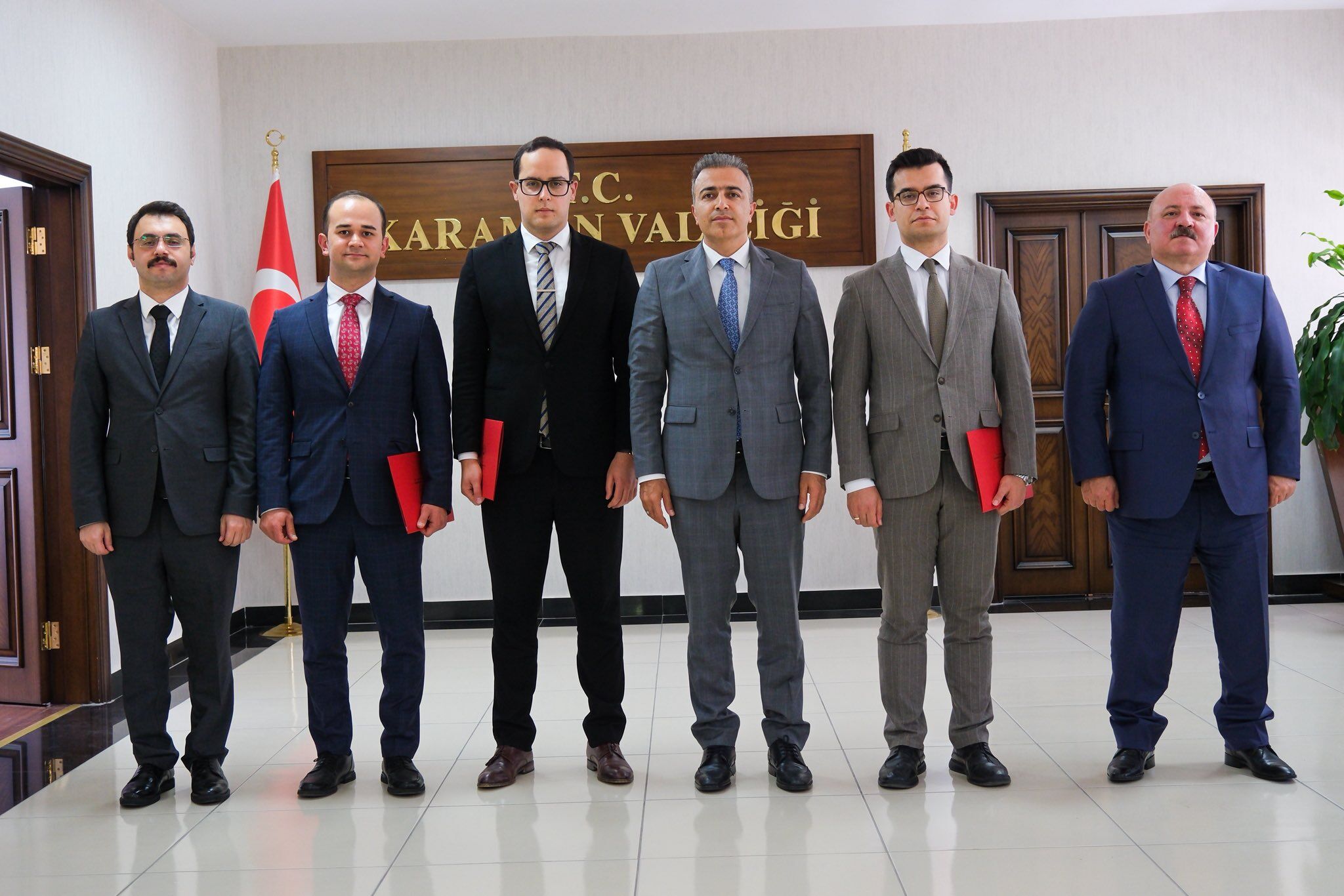 Karaman Kaymakamları Yurt Dışı Eğitim Öncesi Vali Çiçek'e Veda Etti